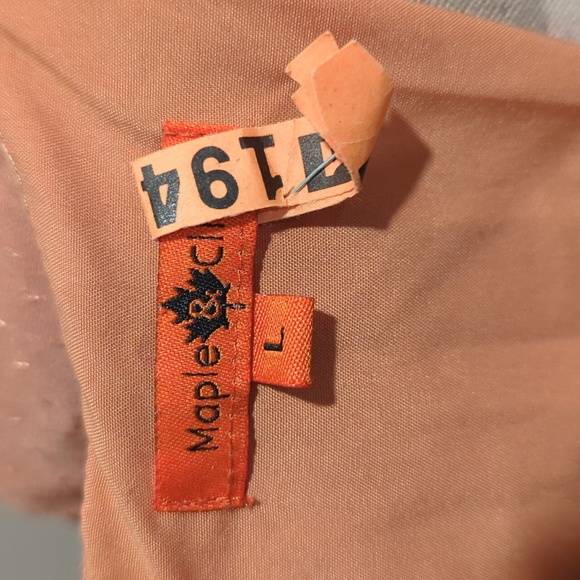 Maple & Cliff blush prairie style dress with crochet lace trim - Picture 7 of 8